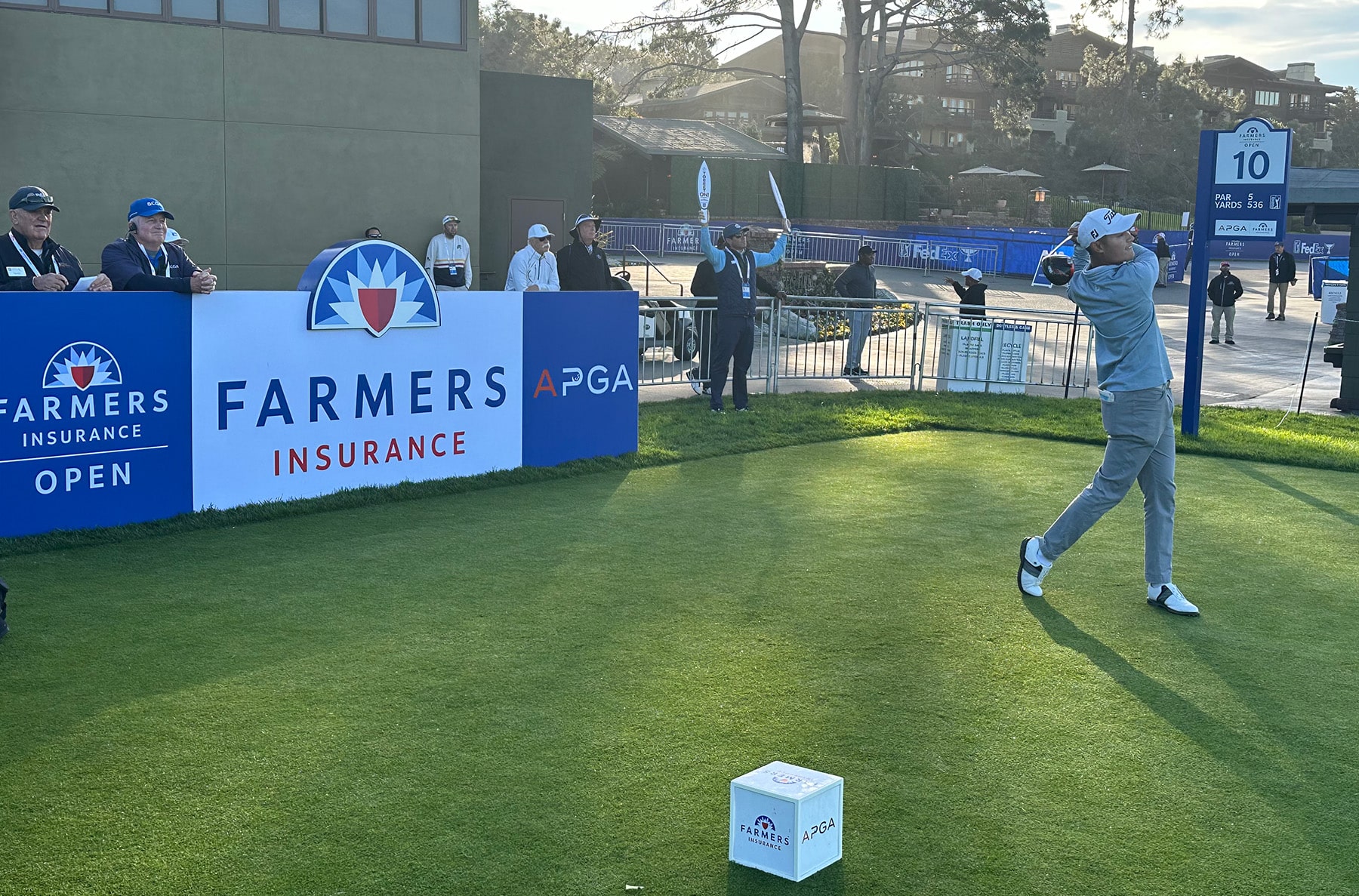 Pla and Lizama Play With the Pros at Torrey Pines Mack Champ Invitational